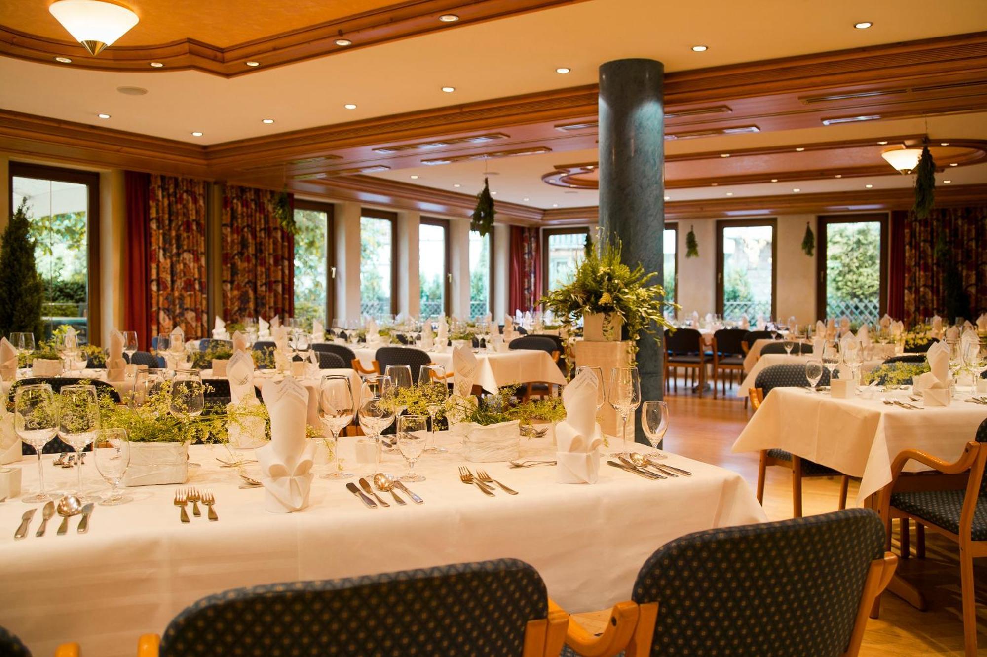 Hotel Forellenhof Roessle & Restaurant 4*