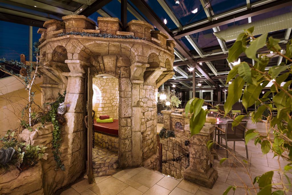 Forellenhof Roessle & Restaurant Lichtenstein (Baden-Wurttemberg)